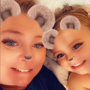 Meet your Posher, Carey